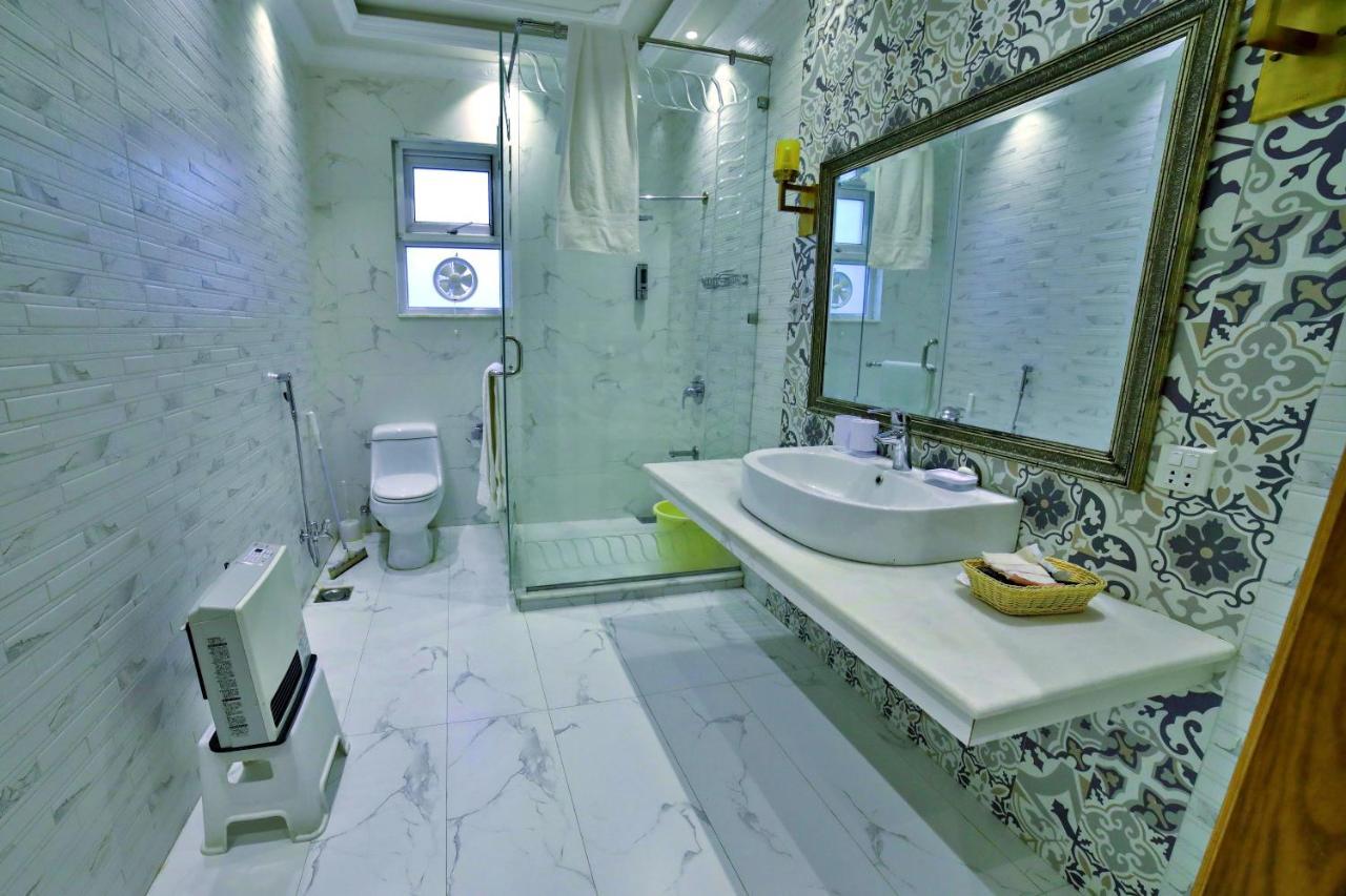 Arish Luxury Suites สการ์ดู ภายนอก รูปภาพ